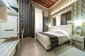 Relais Trevi 95 Boutique Hotel