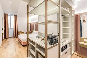 Relais Trevi 95 Boutique Hotel
