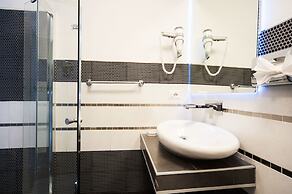 Relais Trevi 95 Boutique Hotel