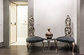 Relais Trevi 95 Boutique Hotel