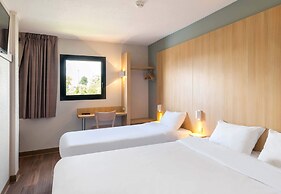 B&B HOTEL ANGERS Parc Expos