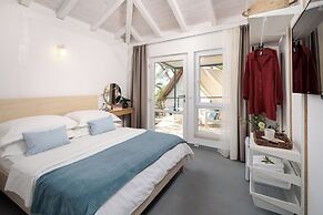 Waterman Beach Village