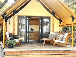 Waterman Beach Village