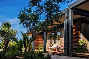 Waterman Beach Village