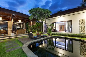 Ubud Raya Villa