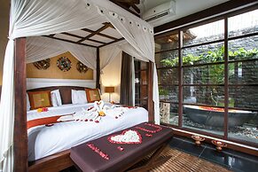 Ubud Raya Villa