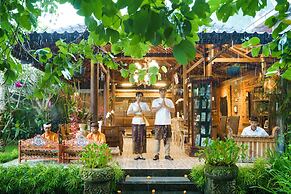 Ubud Raya Villa