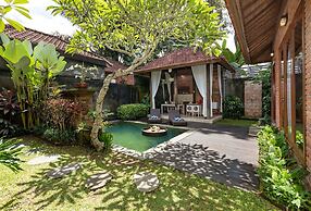 Ubud Raya Villa