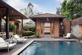 Ubud Raya Villa