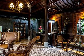 Ubud Raya Villa