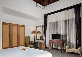 Ubud Raya Villa