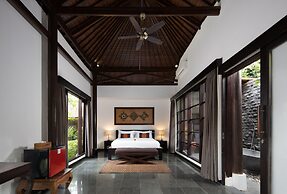 Ubud Raya Villa