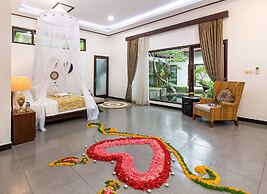 Ubud Raya Villa