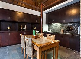 Ubud Raya Villa