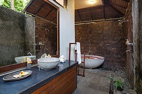 Ubud Raya Villa