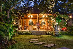 Ubud Raya Villa