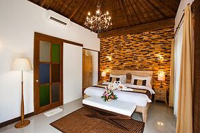 Ubud Raya Villa