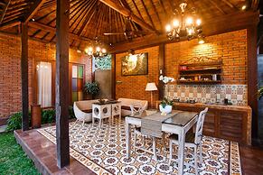 Ubud Raya Villa