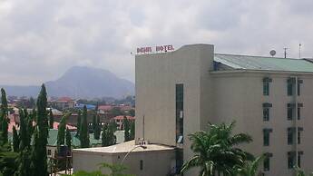 Denis Hotel