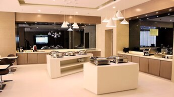 Holiday Inn Express Weihai Hi-Tech Zone, an IHG Hotel
