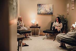 The Inn At Harbor Shores