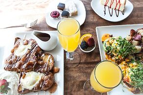 The Inn At Harbor Shores