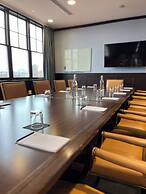 The Inn At Harbor Shores