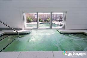 The Inn At Harbor Shores