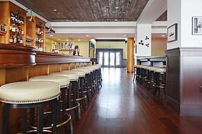 The Inn At Harbor Shores