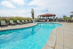 The Inn At Harbor Shores