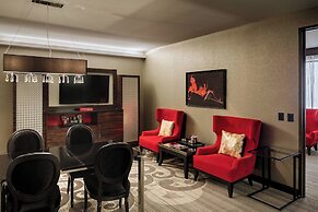 Metropolitan at The 9, Autograph Collection