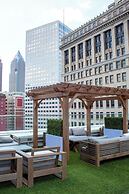 Metropolitan at The 9, Autograph Collection