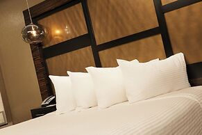 Metropolitan at The 9, Autograph Collection