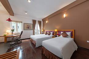 Golden Sunshine Villa Hotel and Travel