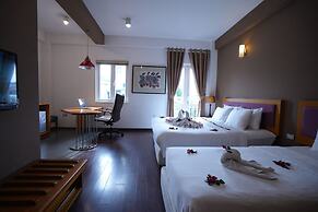 Golden Sunshine Villa Hotel and Travel