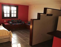 Sunset Hostel & Suites