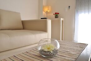 Cimma Suites Apart-Hotel