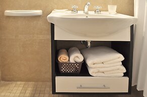 Cimma Suites Apart-Hotel