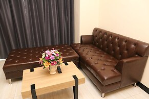 Crystal Palace Luxury Hotel