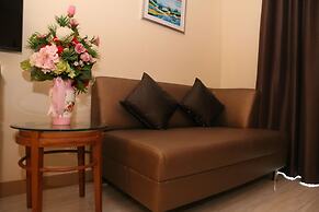 Crystal Palace Luxury Hotel