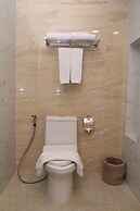 Crystal Palace Luxury Hotel