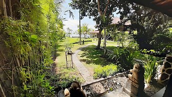 Sea Breeze Candidasa