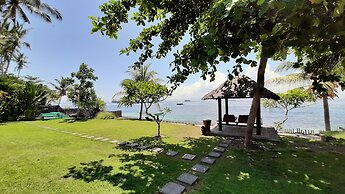 Sea Breeze Candidasa