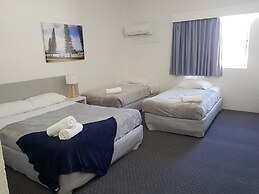 Seabreeze Beach Hotel