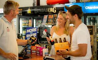 Seabreeze Beach Hotel