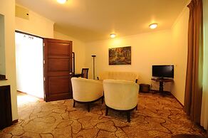 Palms, Mount Lavinia