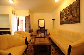 Palms, Mount Lavinia