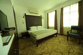 Palms, Mount Lavinia