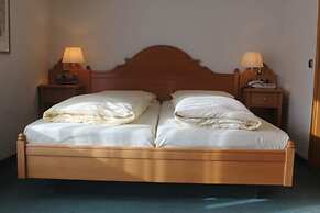 Pohl's Rheinhotel Adler