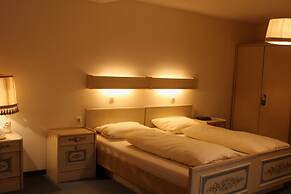 Pohl's Rheinhotel Adler